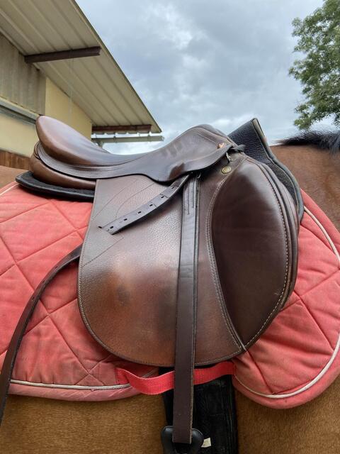 Selle Prestige Versailles 17,5 pouces