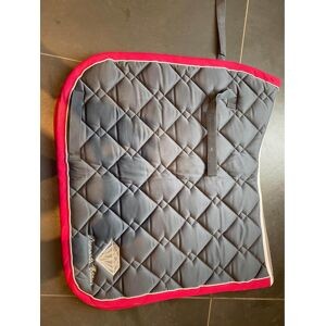 tapis dressage
