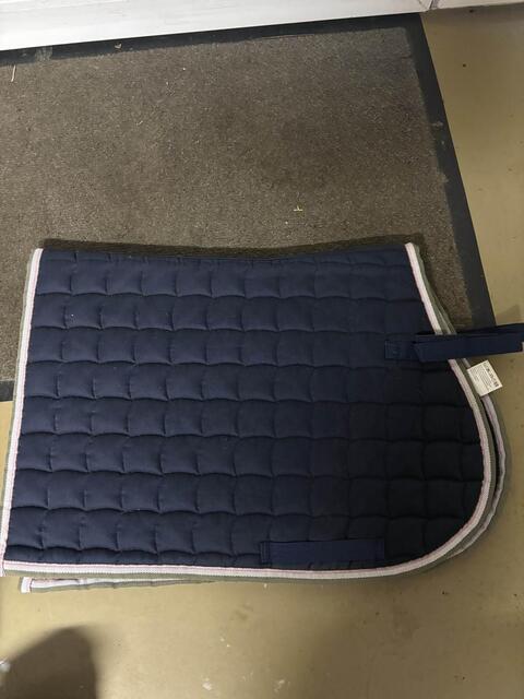 tapis bleu marine horze