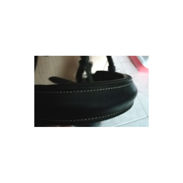Bride noire surpiqures blanches taille cob/cheval