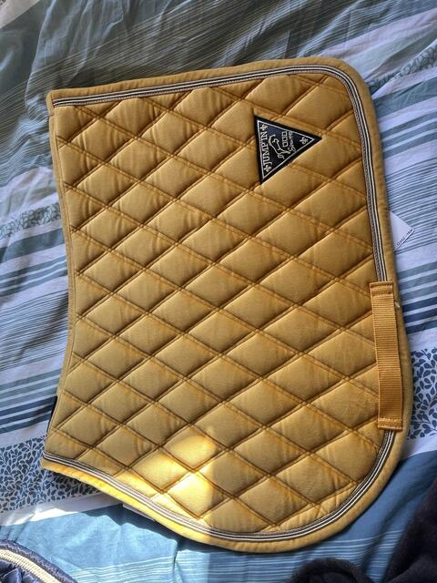 tapis jump’in jaune moutarde