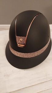 Casque d'équitation Miss Shield Shadowmatt Paint noir Crystal Fabric rose gold blason rose gold