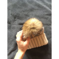Bonnet avec pompom