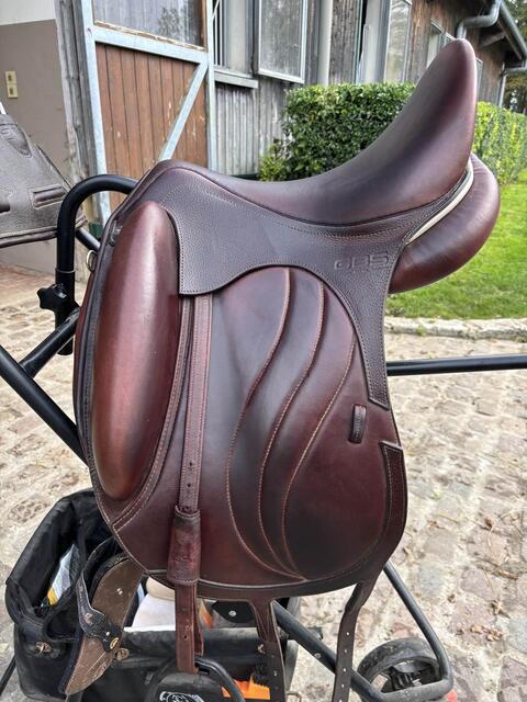 selle de dressage GBS