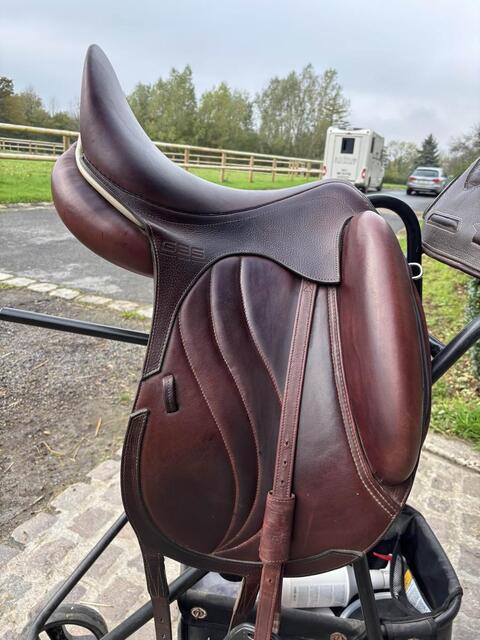 selle de dressage GBS