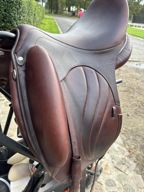selle de dressage GBS