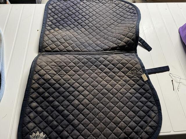 Tapis de selle bleu marine