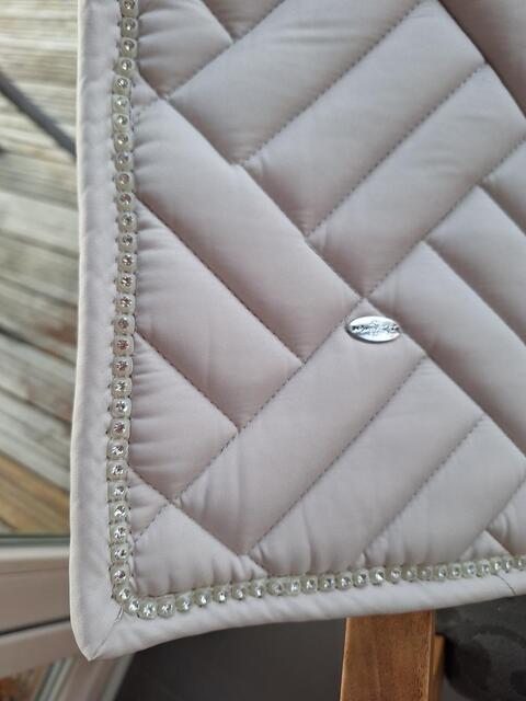 Tapis de Selle Dressage Showmaster Brillant!
