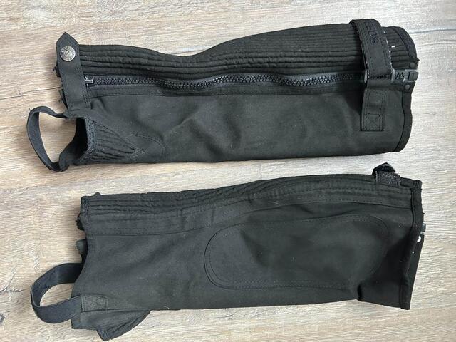 chaps noir steeds