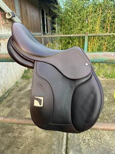 selle Childéric 2022