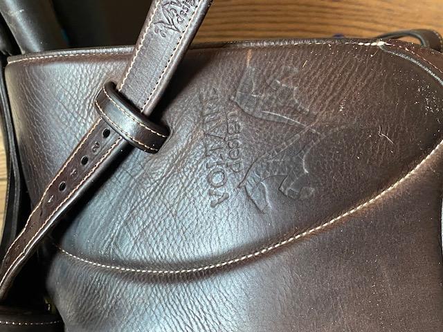 Selle Voltaire Design