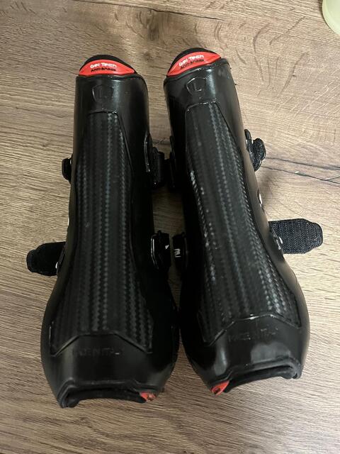 Guêtres Zandona Carbon Air balance magnétiques