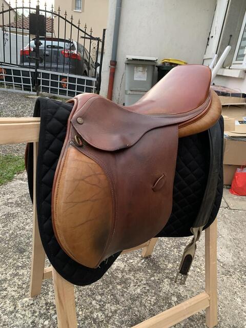 Selle mixte Fouilloux 16,5 pouces
