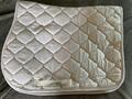 Tapis blanc