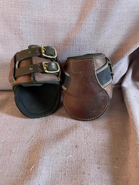 guêtres en cuir poney