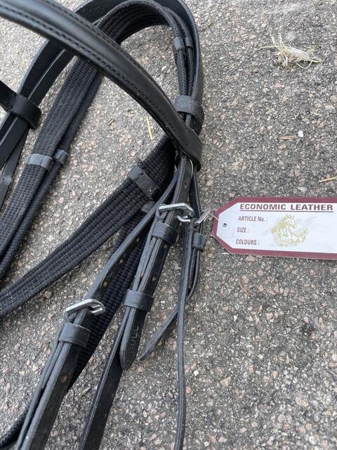 filet noir cheval muserolle allemande