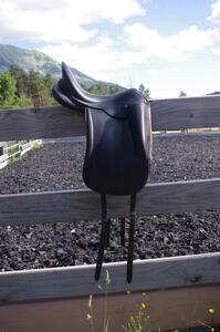 Selle dressage Aulion 16"
