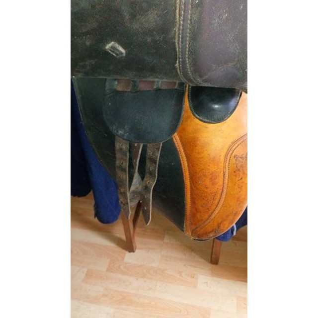 selle de randonnée ancienne