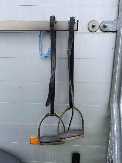 Étriers dorés Harry’s horse taille enfant