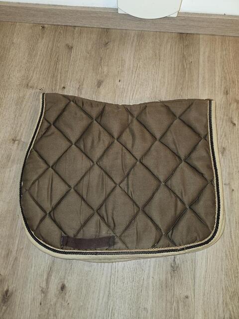 Tapis marron