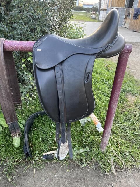 Selle de dressage Time Rider