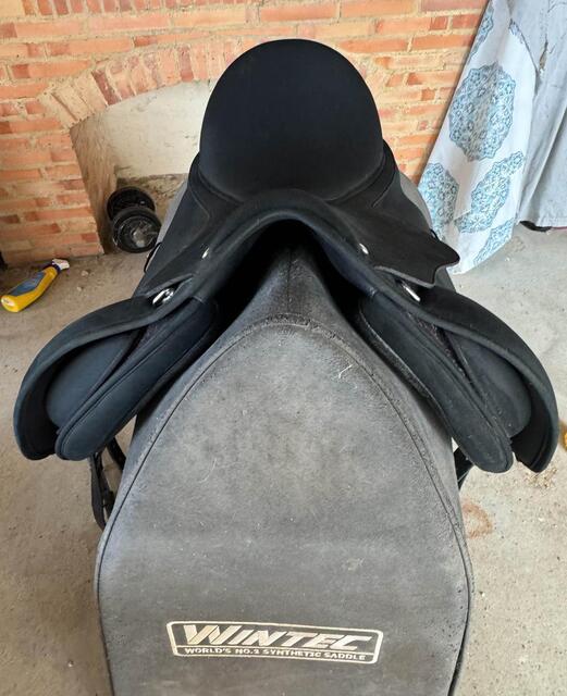 Wintec Pro Dressage Hart