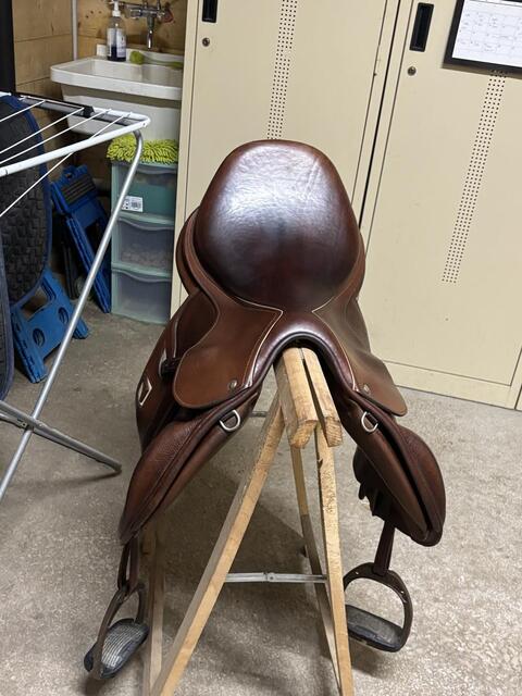 À vendre: Selle Childeric CSO modèle FMCL