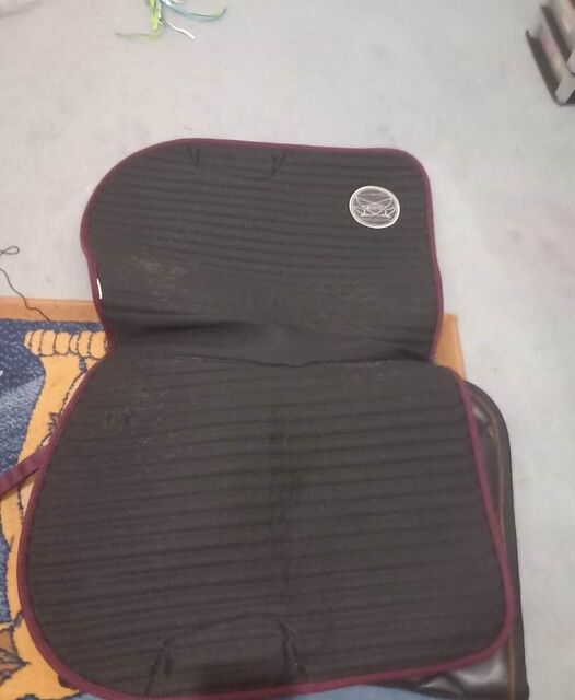 tapis fougenza bordeaux