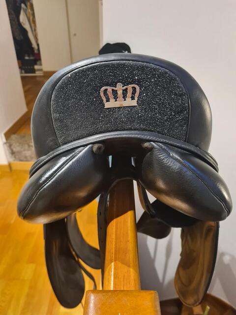 SELLE DE DRESSAGE KINGSLEY