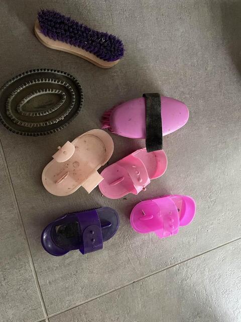 lot de brosse