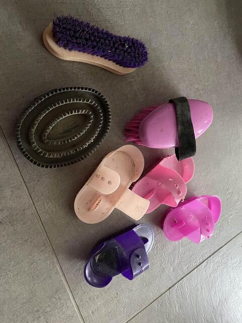 lot de brosse