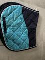 tapis bleu marine et turquoise fouganza
