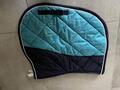 tapis bleu marine et turquoise fouganza