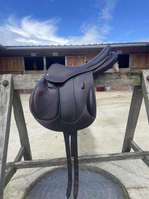 selle Devoucoux 16,5