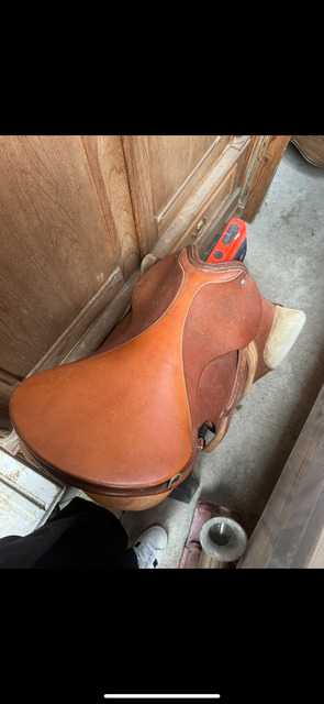 selle en cuir
