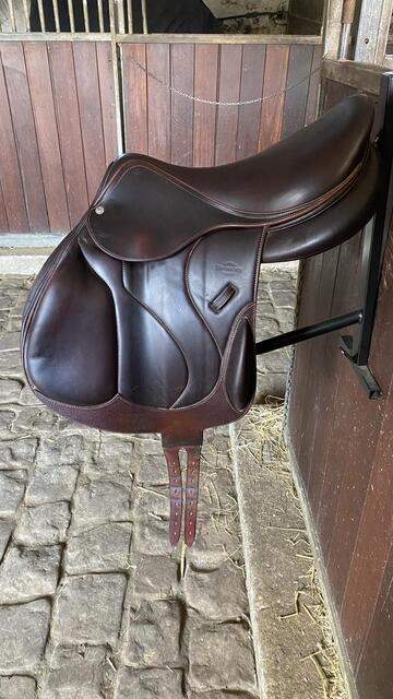 Selle Devoucoux toute équipée