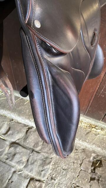 Selle Devoucoux toute équipée