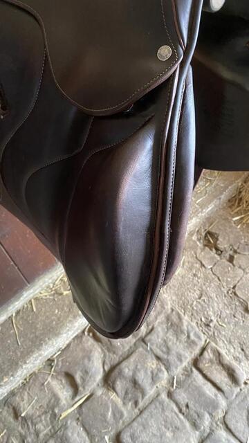 Selle Devoucoux toute équipée