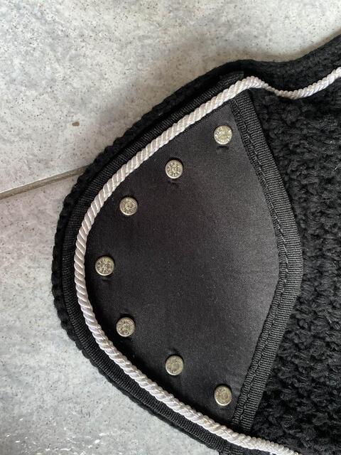 bonnet noir fouganza taille cheval