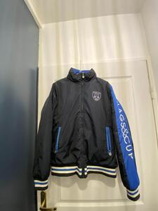 veste Flags and Cup noire et bleue