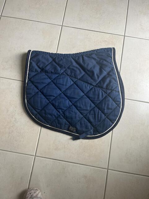 Tapis Fouganza bleu marine