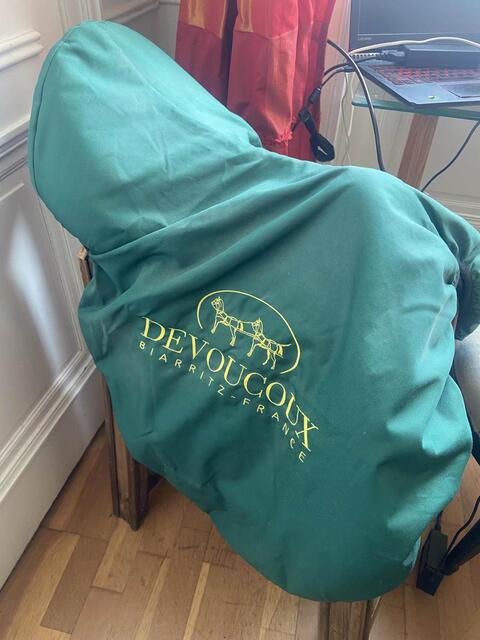 selle Devoucoux 17