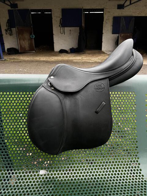 Selle Eric Thomas noire Elite 17’5