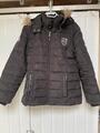 veste noir flags and cup