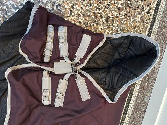 Couverture High Neck 145cms impermeable 400g