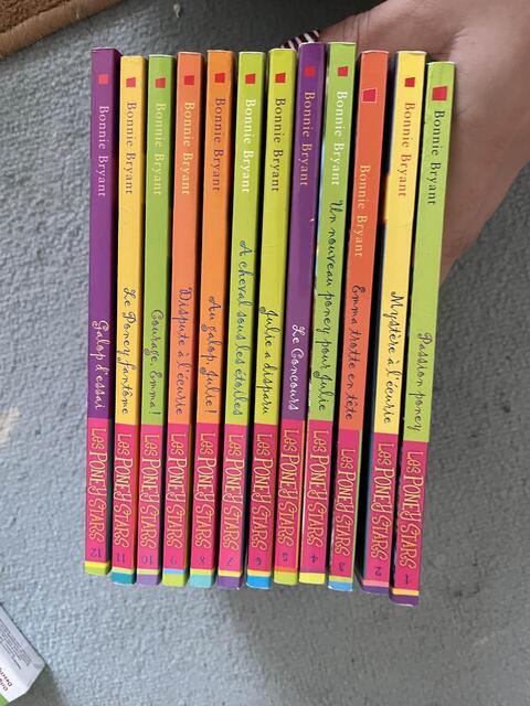 livre le poney stars