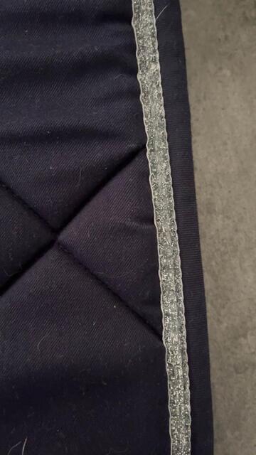 tapis de selle bleu nuit