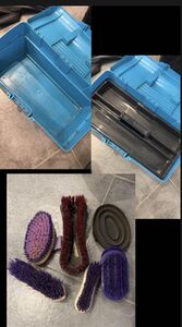 caisse + brosses