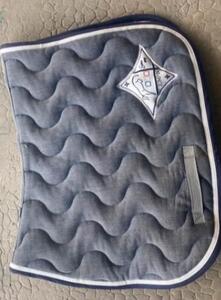 Tapis jumping gris