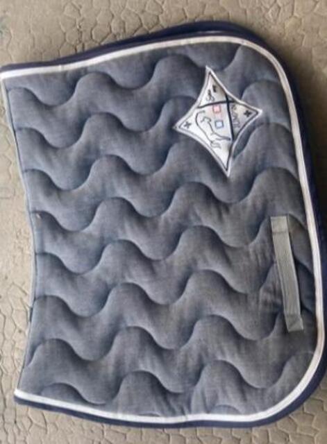 Tapis jumping gris